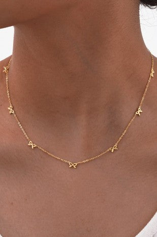 bow necklace
